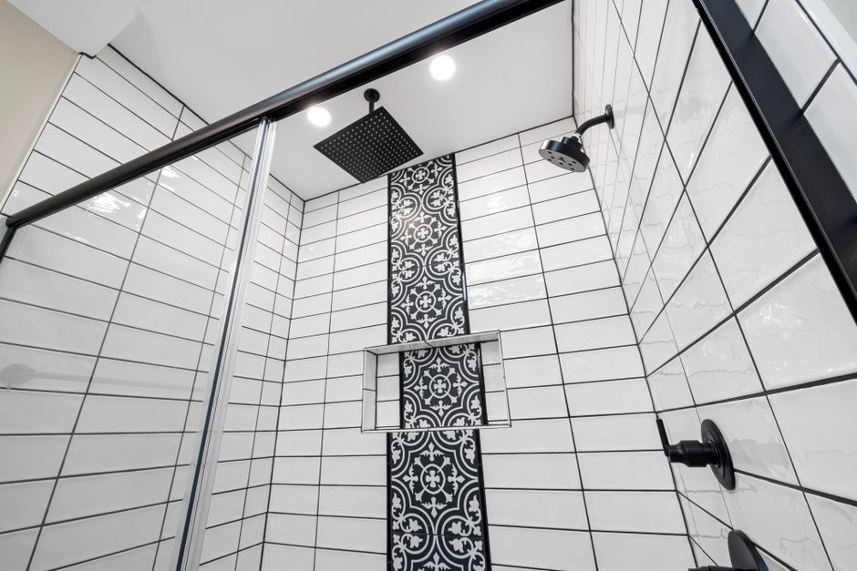 Kupaonica obložena gresom 120×60, Split – Meje